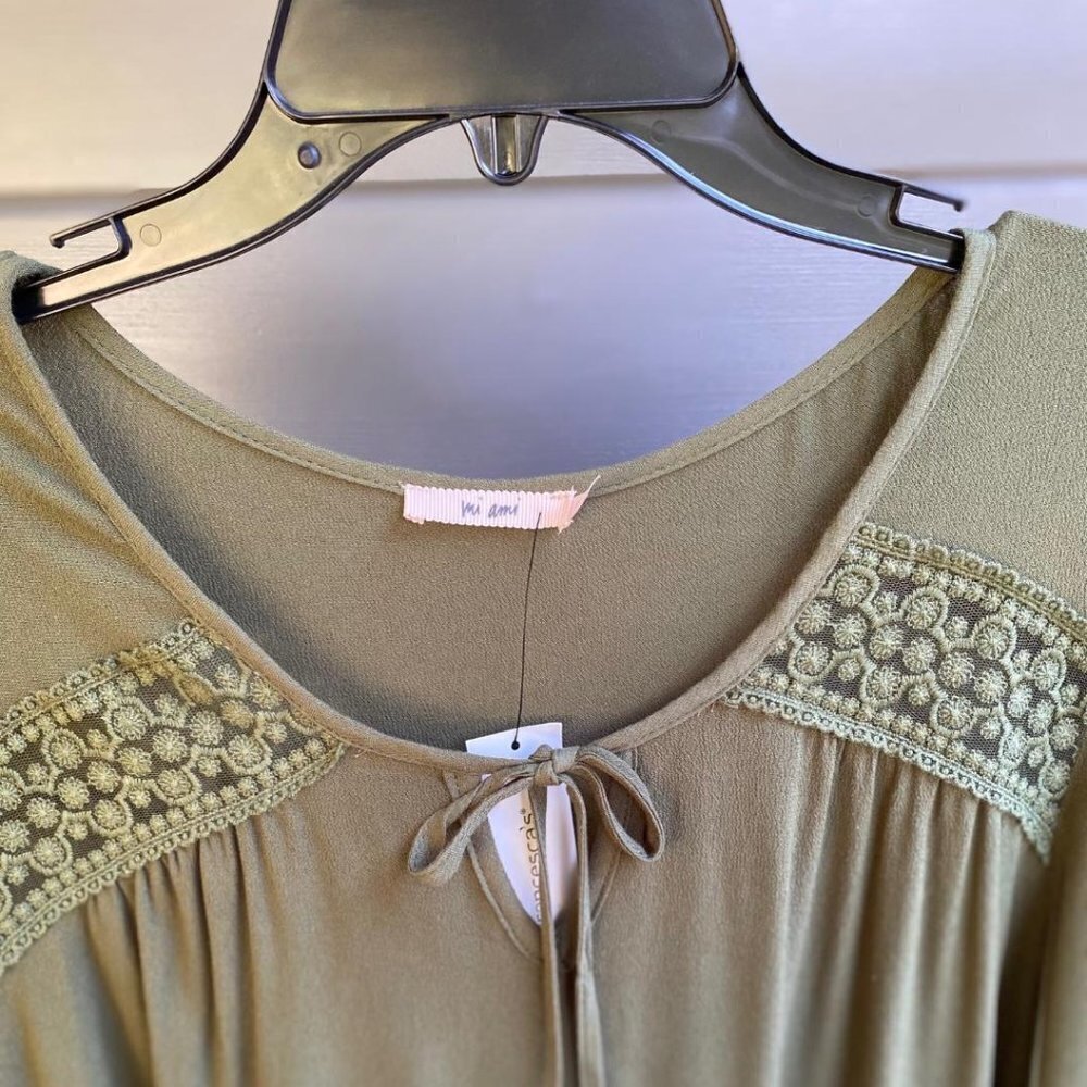 mi ami Casual Dress with Lace Accents, Army Green Size Med - Picture 4 of 7
